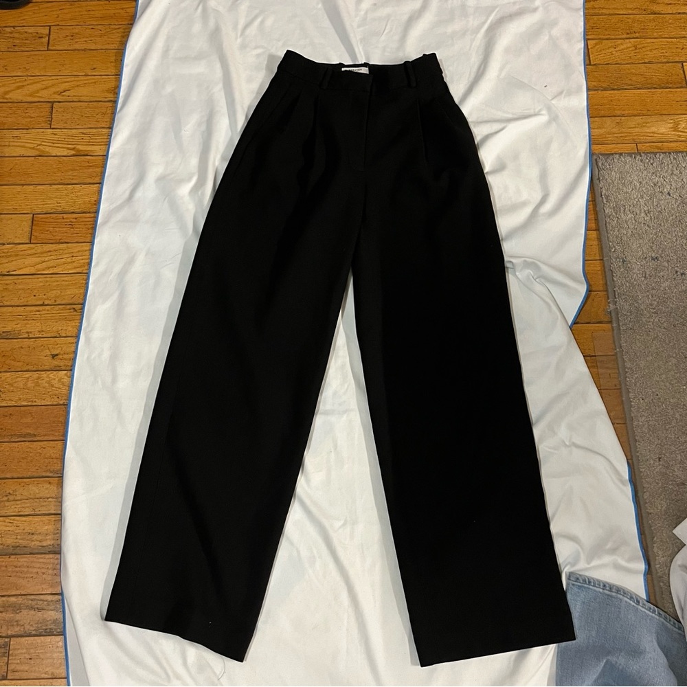 Babaton pleated pants